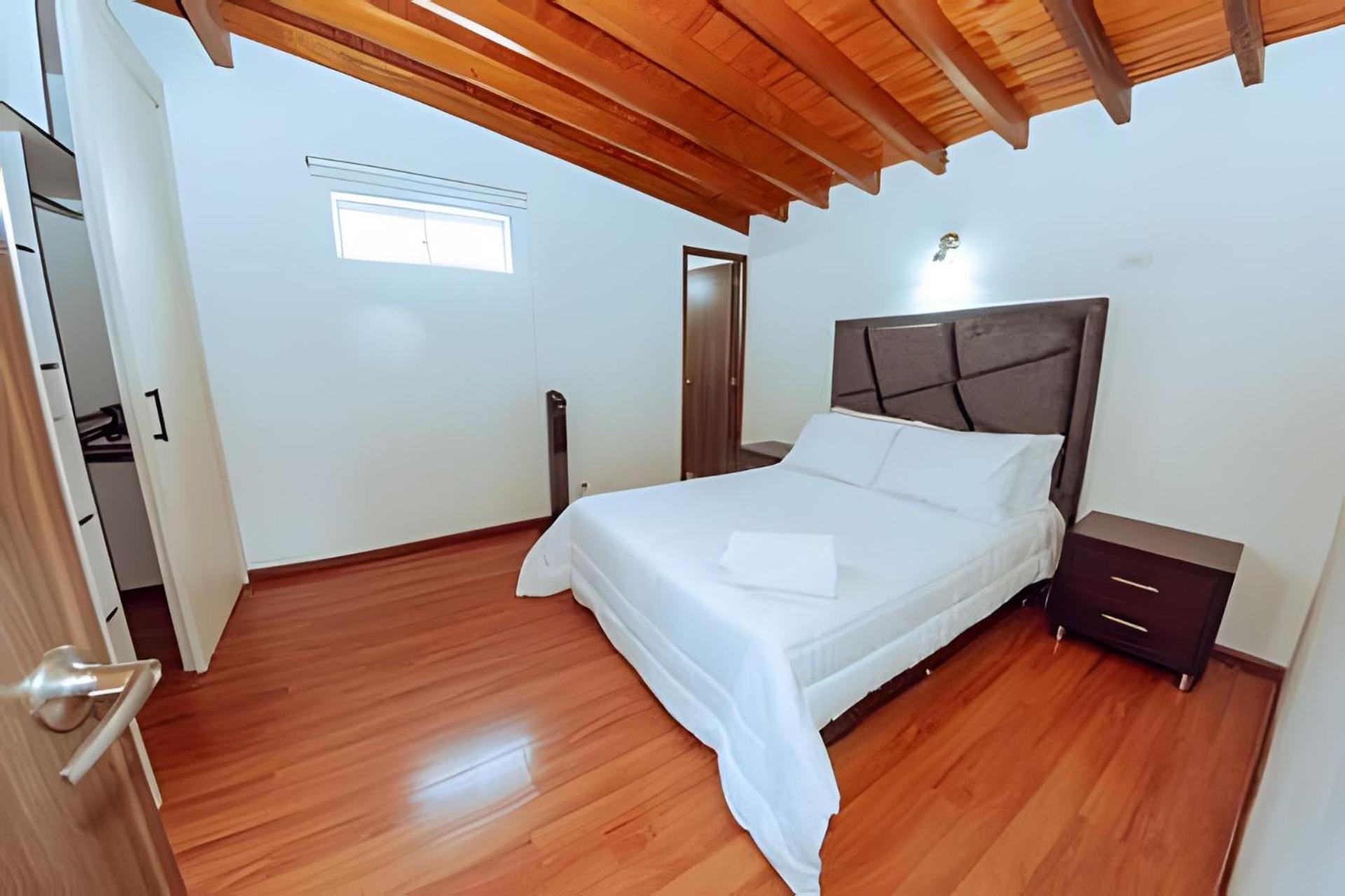 Ed Santo Tomas Laureles Medellin Apartment *