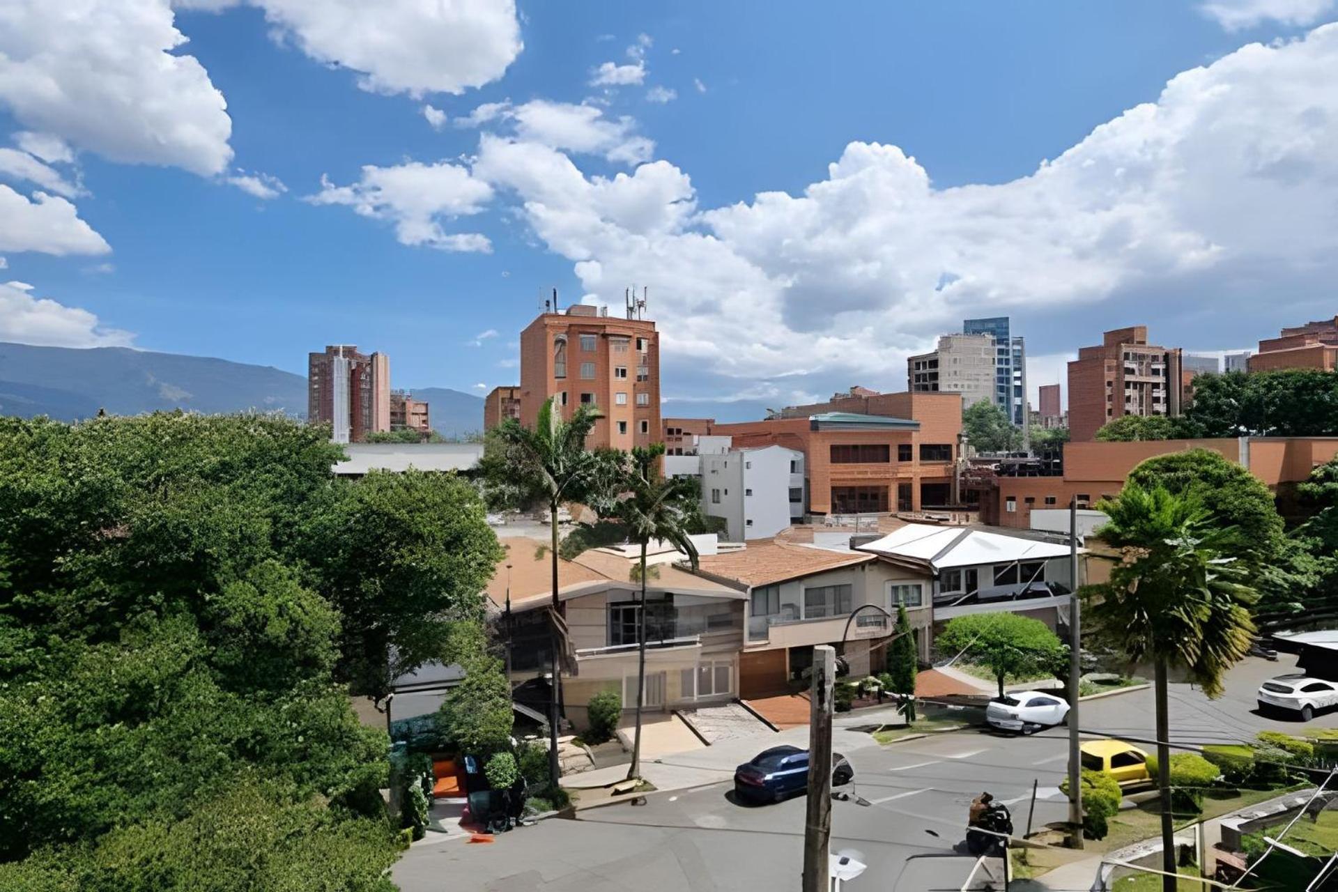 Ed Santo Tomas Laureles Medellin Apartment Medellin